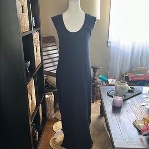 Elegant Navy Blue Sleeveless Dress